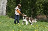 ENFANT ET CHIEN 281